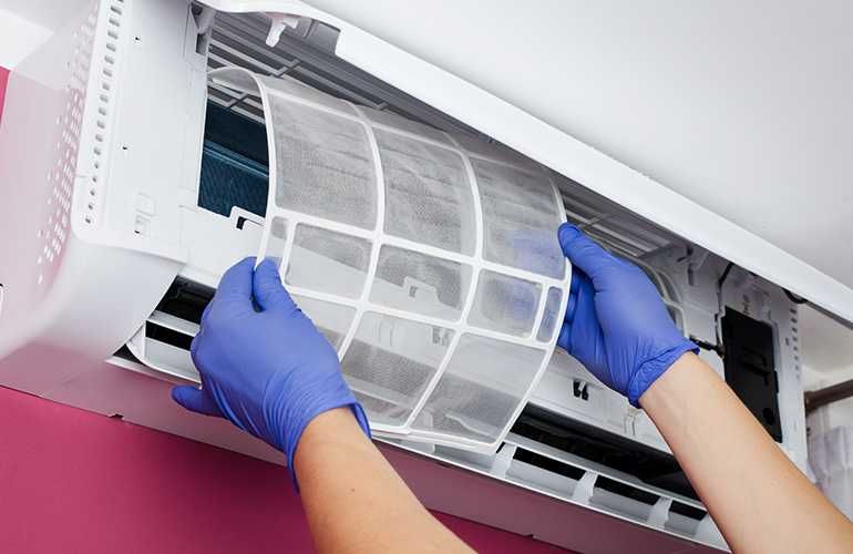 Montaj/instalare/igienizare/reparatii/incarcare cu freon aparate aer conditionat