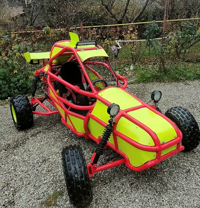 Piranha buggy fabricat în Franța