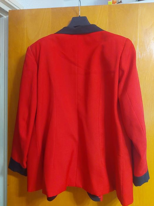 Sacou roșu/negru mărimea 54