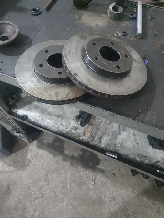 Тормозной диск Nissan maxima 33