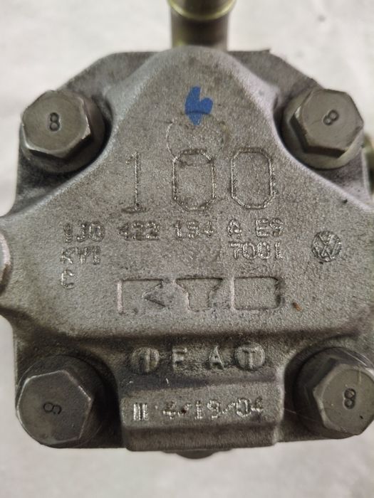 Pompa servo directie  vw golf 4 ,vw bora  1.9 tdi