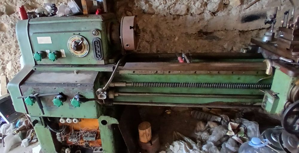 Метален струг С10МВ