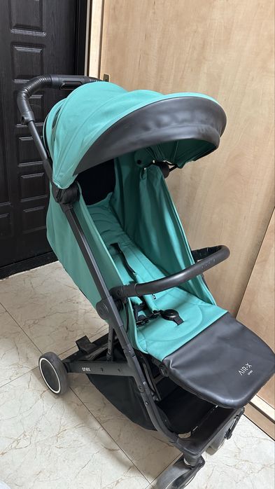 Продам коляску Anex air X
