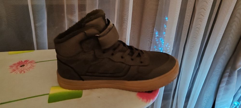 Детски обувки  топли и водоустойчиви,номер37