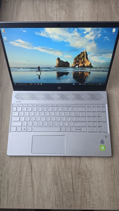 HP Pavilion 15 i7, 512GB SSD, 8GB RAM, 15.6"