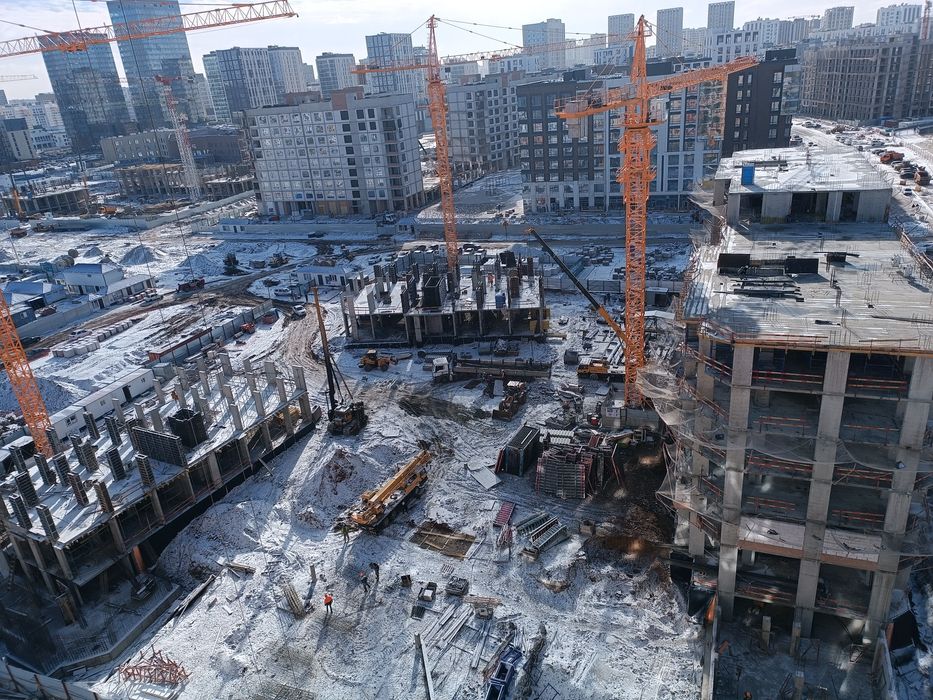 Бригада строителей