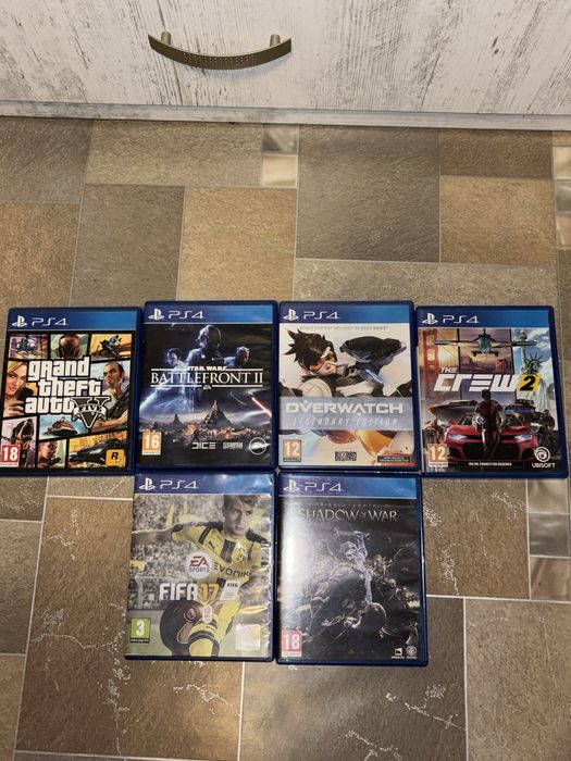Ps4 pro 1TB + игри ТОП