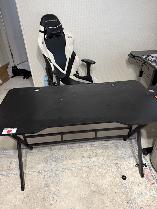 стол игровой хороший