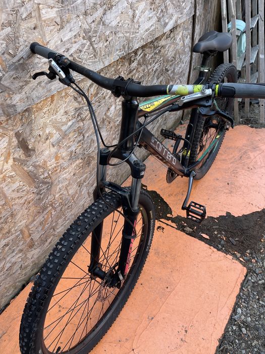 Bicicleta carrera vulcan frane pe disc hidraulice roti 27.5” cadru aluminiu