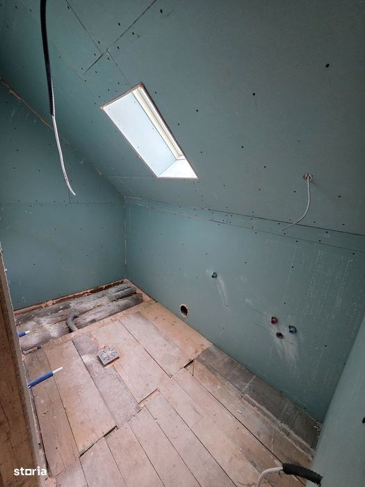 Vand casa la Belis, 800mp teren, la drumu principal, teren drept!
