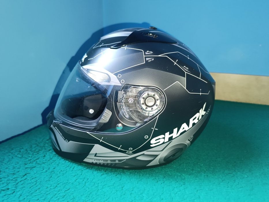 Shark Ridill Mecca Mat Black