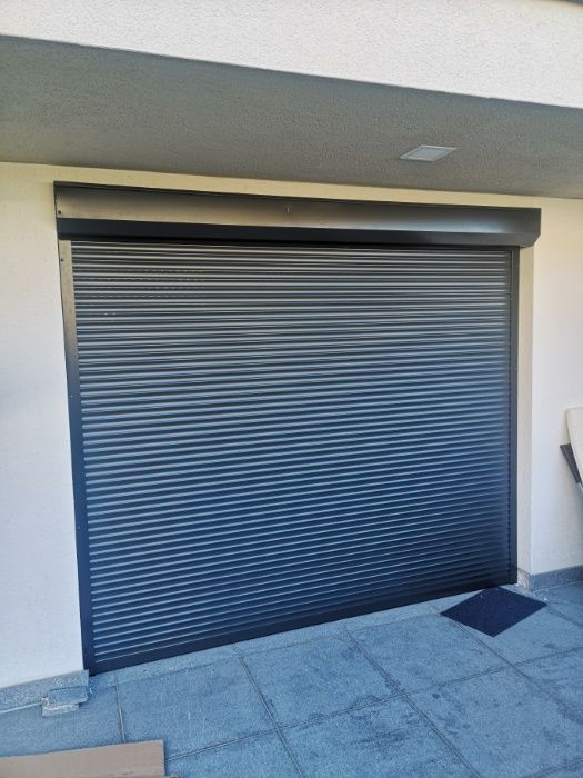 Rulouri exterioare din Aluminiu cu izolație.