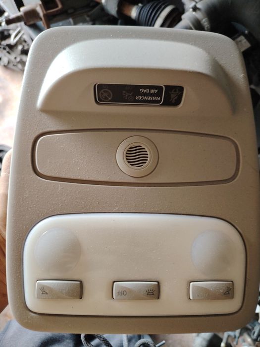 Плафон за Рено Клио 4 / Renault Clio 4