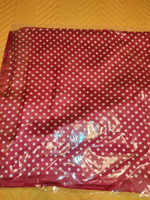 Eșarfă eleganta polka dot