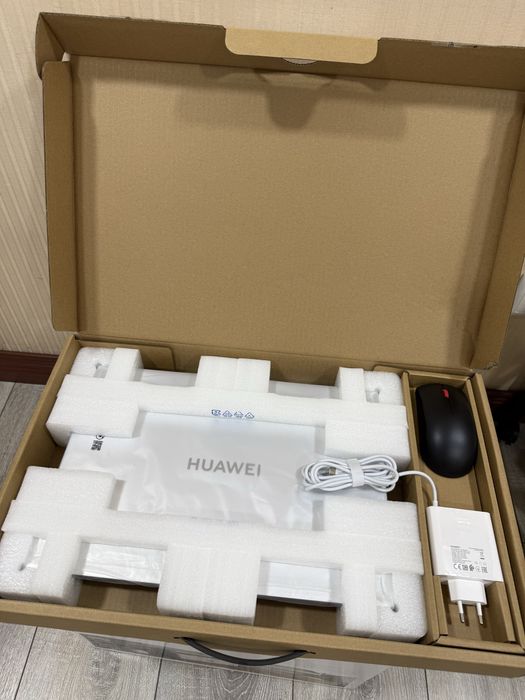 Ноутбук Huawei новый