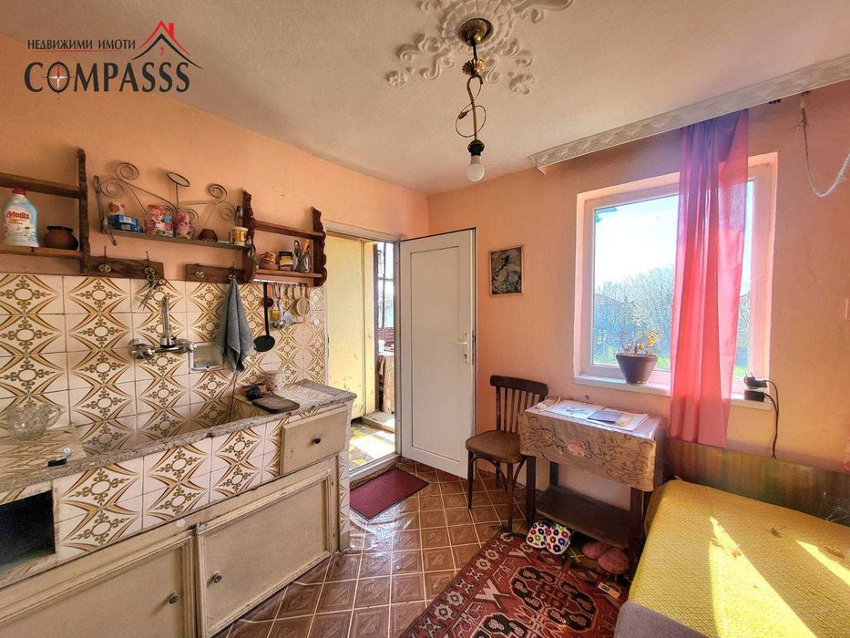 Къща-ЦЕНТЪР, гр. Ген. Тошево - 65000евро!