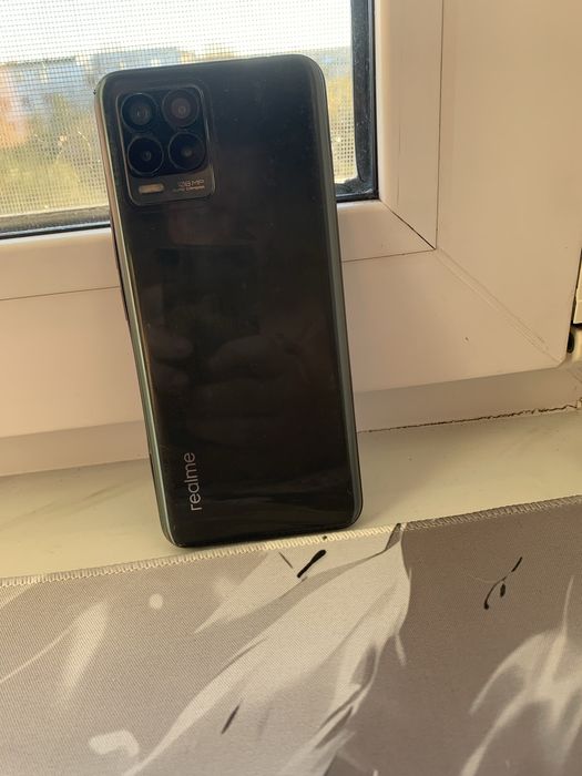 Продам realmi 8 pro игровой
