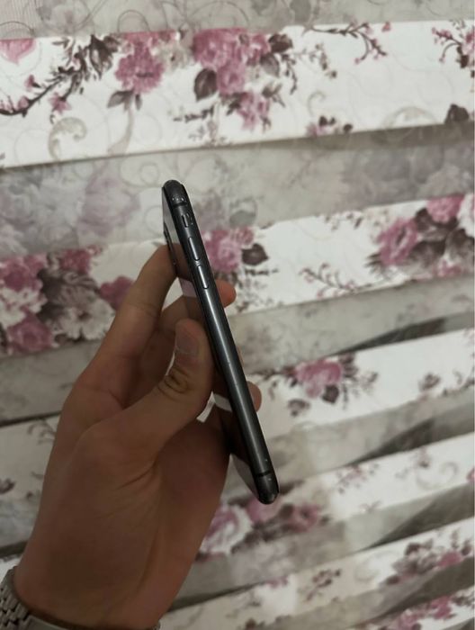 iPhone 11 64Gb 77% bez dok