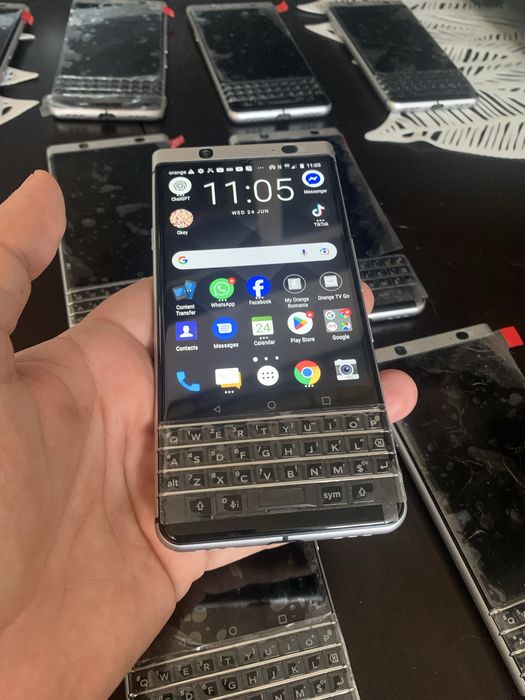BlackBerry Keyone Android Dual Sim Orice aplicatie noi Oferta