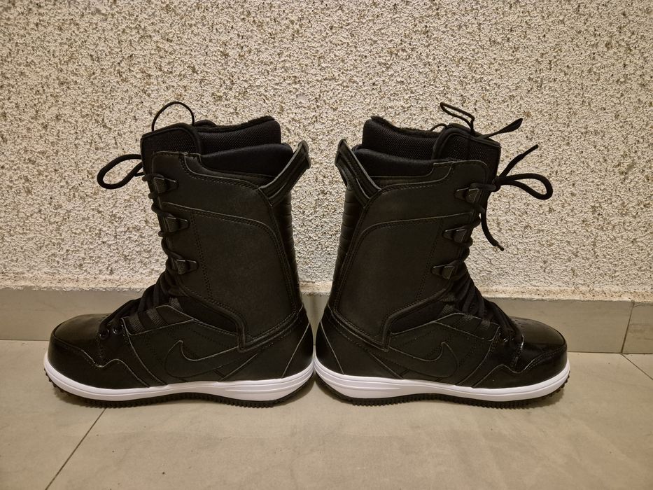 Продавам сноуборд обувки NIKE VAPEN 24,5 см стелка