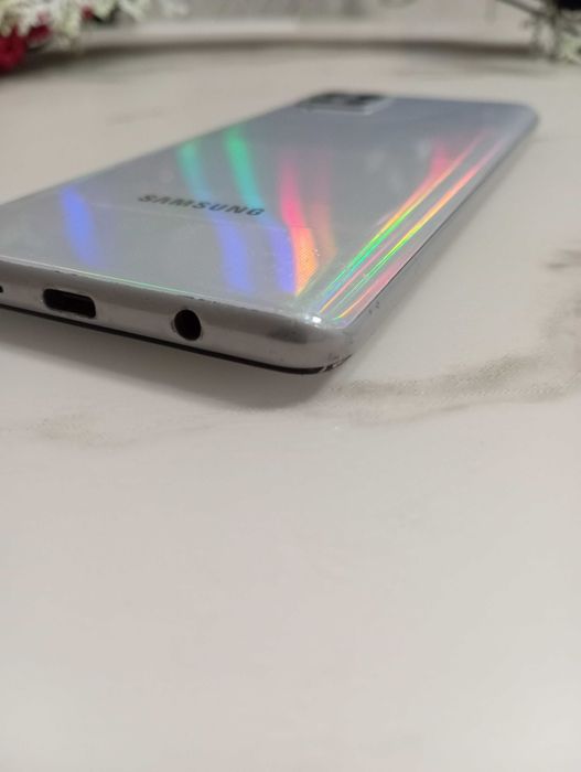 Продавам  Samsung a42 5G