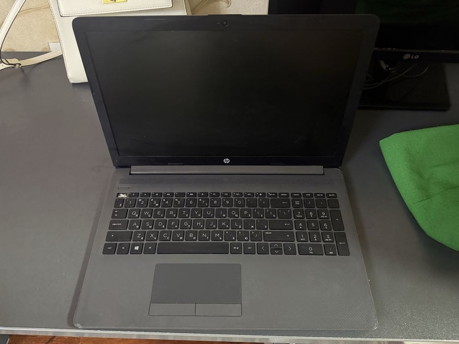 Hp laptop yomonmas