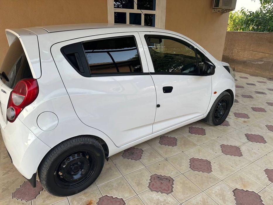 Chevrolet Spark 2011