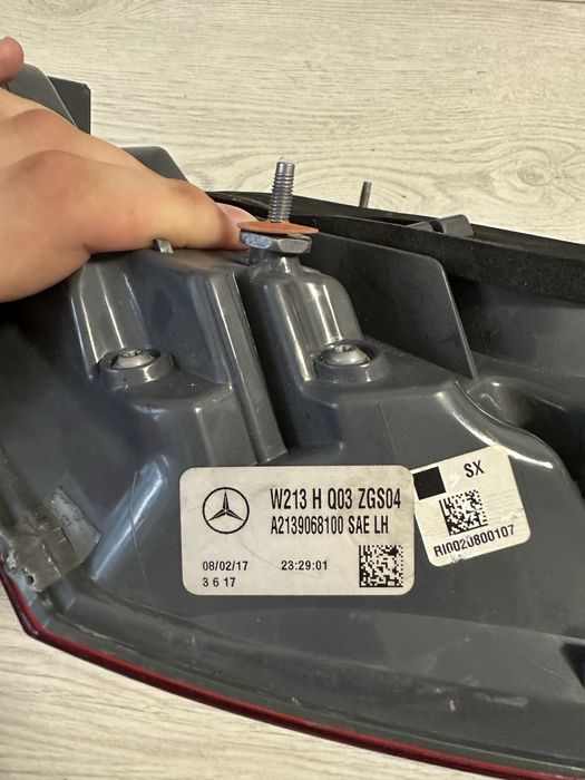 Mercedes benz Американски оригинални  стопове w213