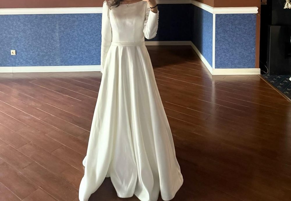 Продам свадебное плать, на узату