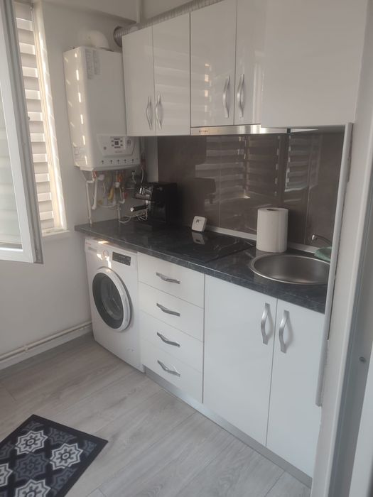 Apartament de închiriat