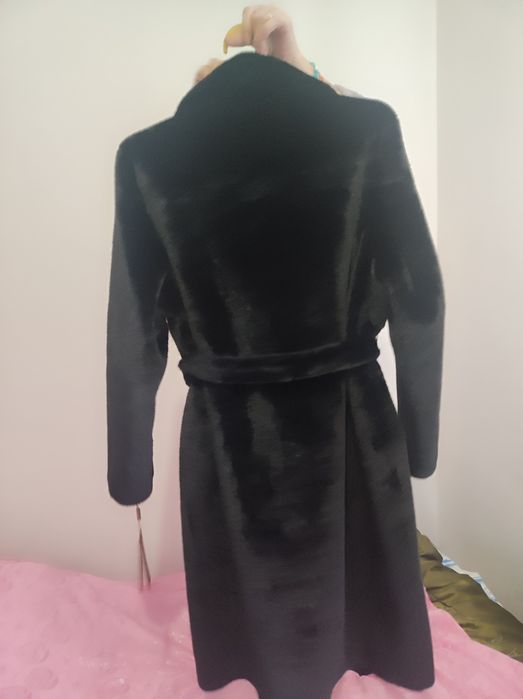 Шуба искусственная.