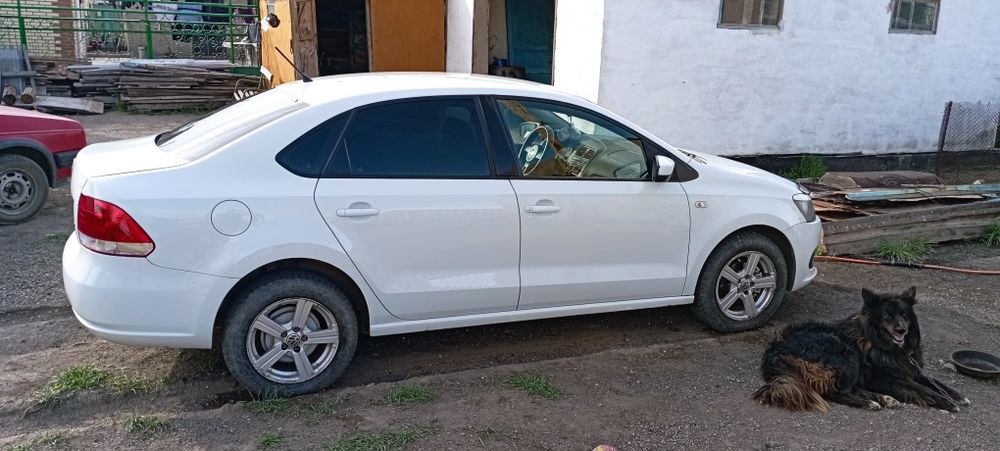 Фольксваген Поло