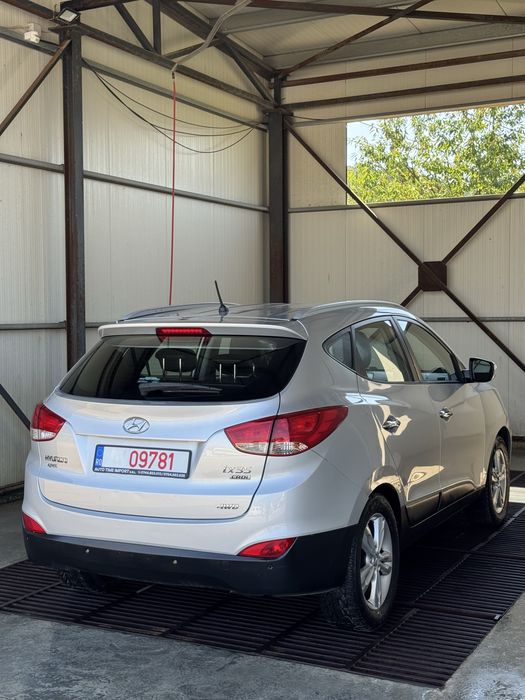 Hyundai ix35 | 2011 | 4x4 | 2.0crdi | 136cp |