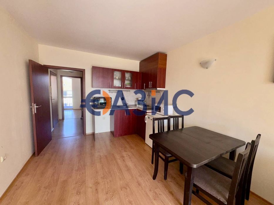 Продава се Двустаен апартамент в Ахелой - 65 кв.м за 556 €/кв.м - Снимка #10