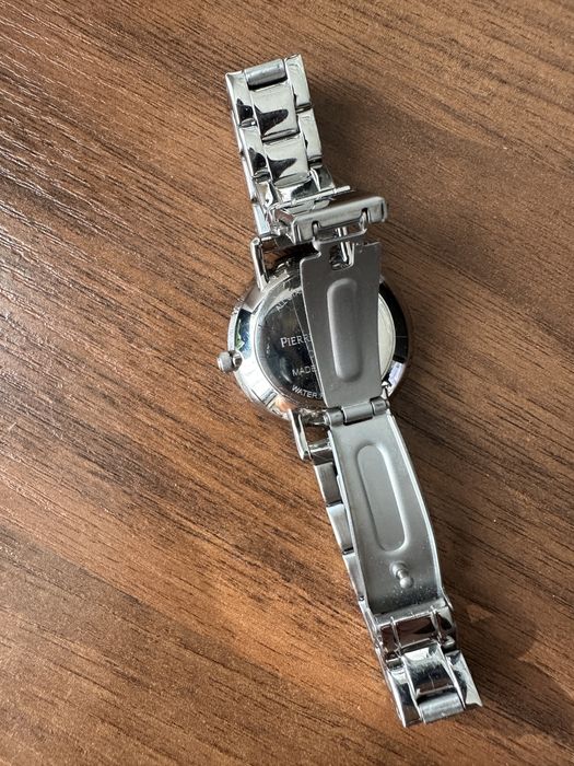 Часы новые бренд Pierre Lanier