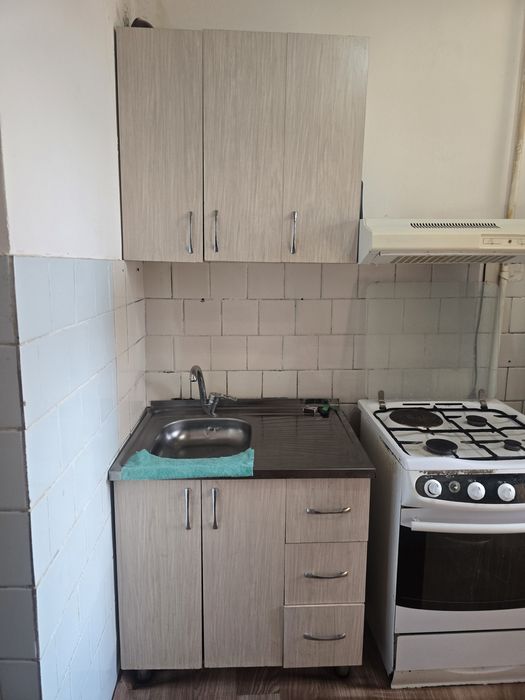 Почти даром продам кровать, диван