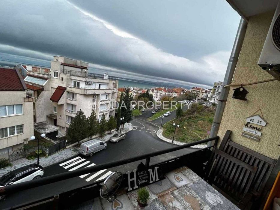 Продава се Тристаен апартамент в Свети Влас - 105 кв.м за 656 €/кв.м - Снимка #1