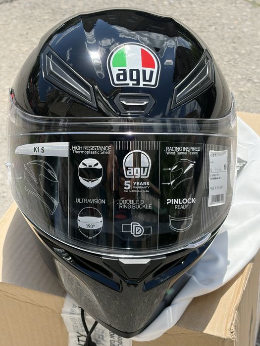 нова каска AGV K1 s размер S черен гланц