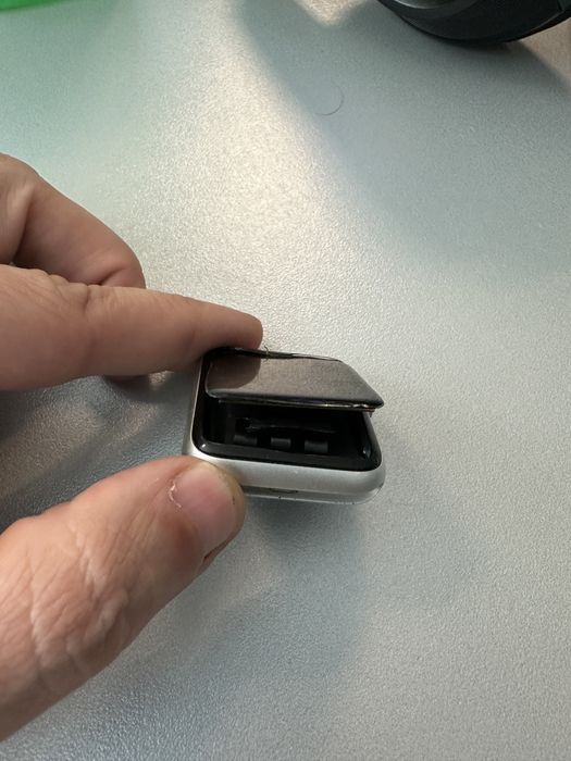 Apple watch 3 42мм - за части