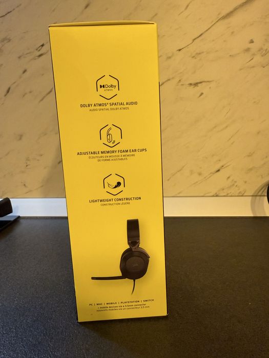 Casti gaming Corsair HS65 Surround