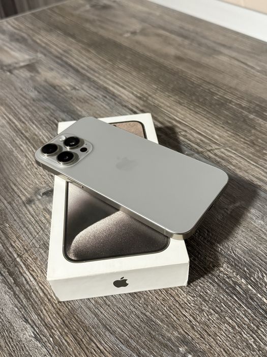 iPhone 15 Pro Max 256GB Natural Titanium