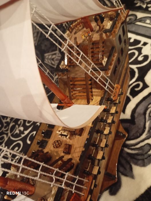 Продам парусник корабль