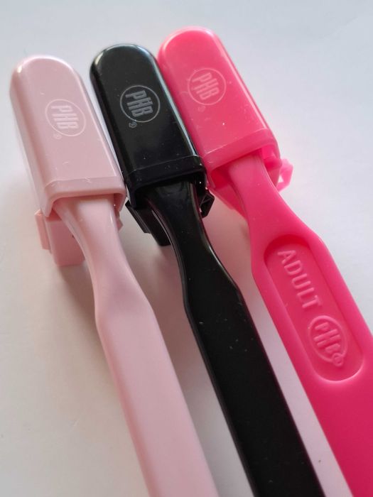 CURVEX SOFT- специални четки, ТРАВЪЛ четки с капаче и мини спец. четки