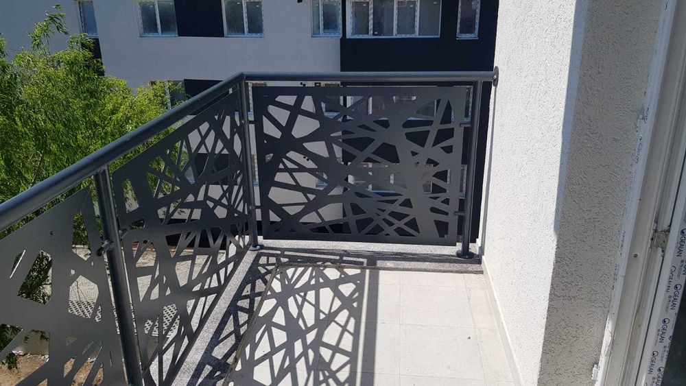 Gard metalic, porti, panouri gard, balustrade – productie proprie