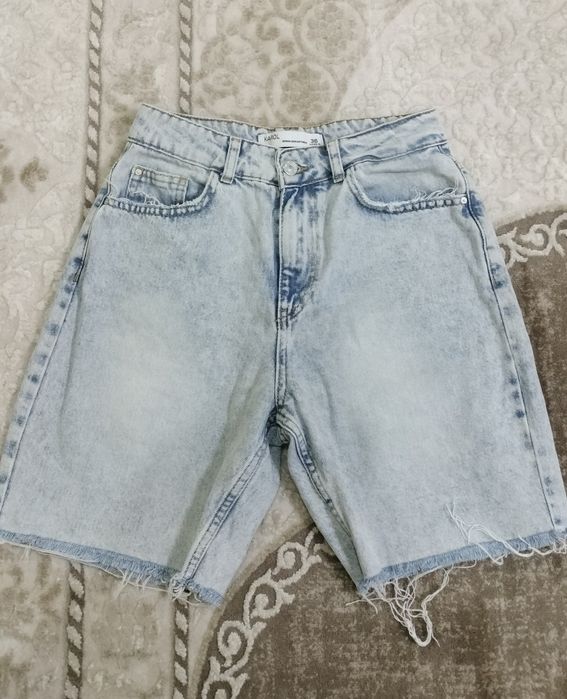 Шорты джинсовые женские в отличном состоянии