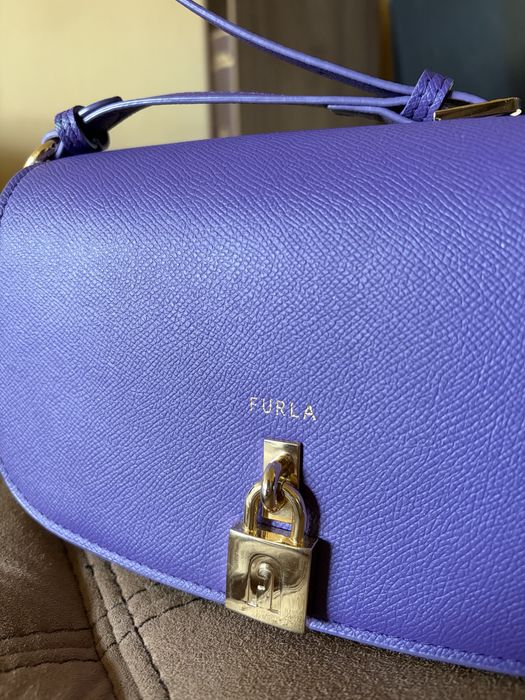 Furla  Artemis чанта