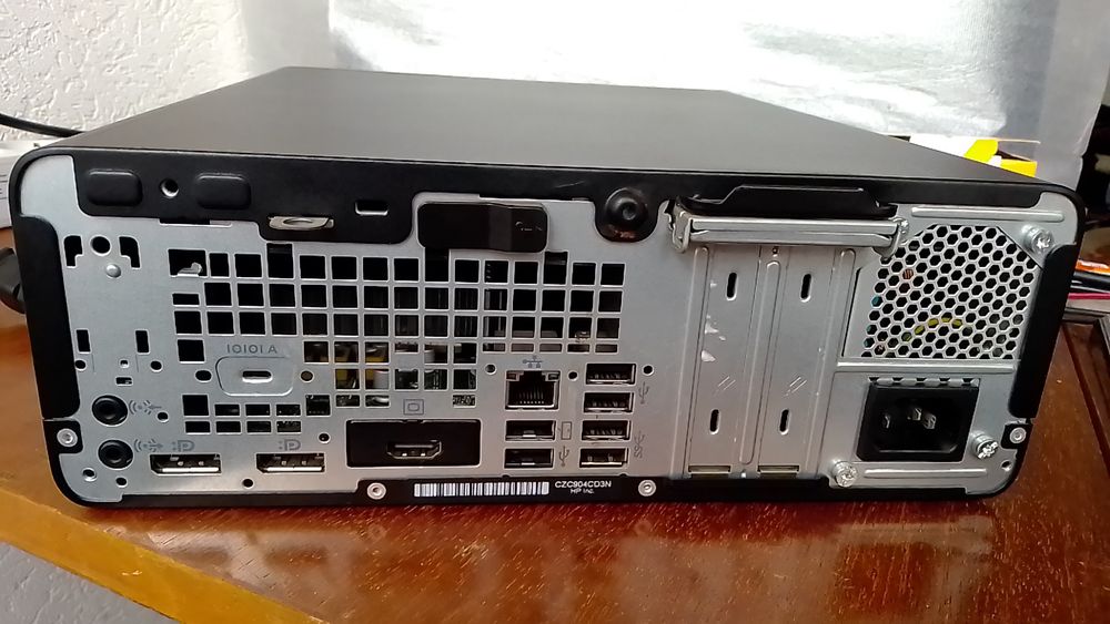 Hp ProDesk 600 G4 sff, Pentium Gold G5500 16gb ram 256gb ssd 500gb hdd