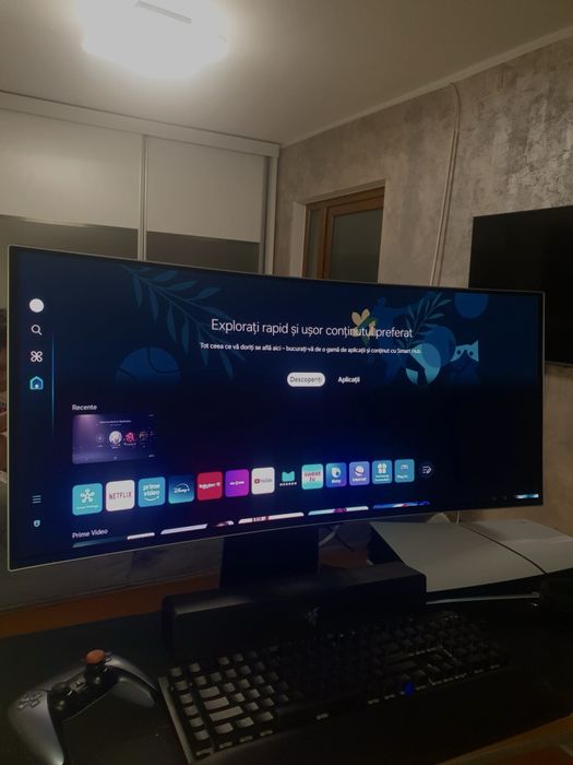 Monitor de gaming curbat OLED Samsung Odyssey G8, 34”
