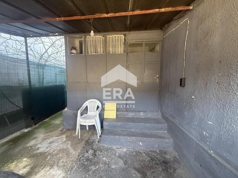 Продава се Къща в Варна, Христо Ботев - 65 кв.м за 1381 €/кв.м - Снимка #3