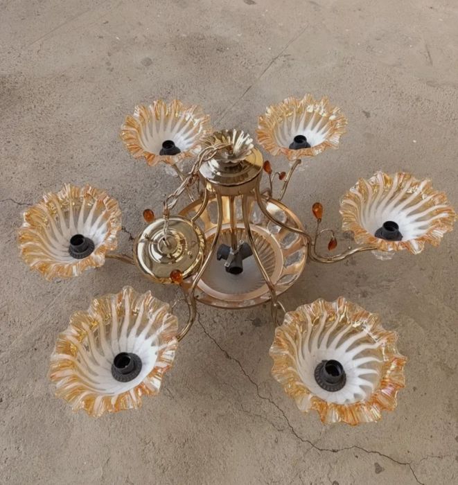 Люстра потолочная